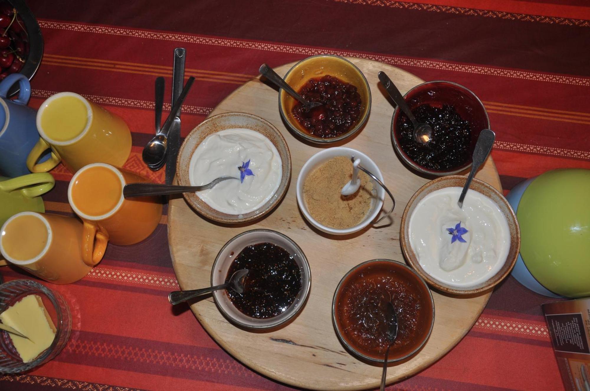 La Source, Vegetarian Guest House Chabeuil 외부 사진