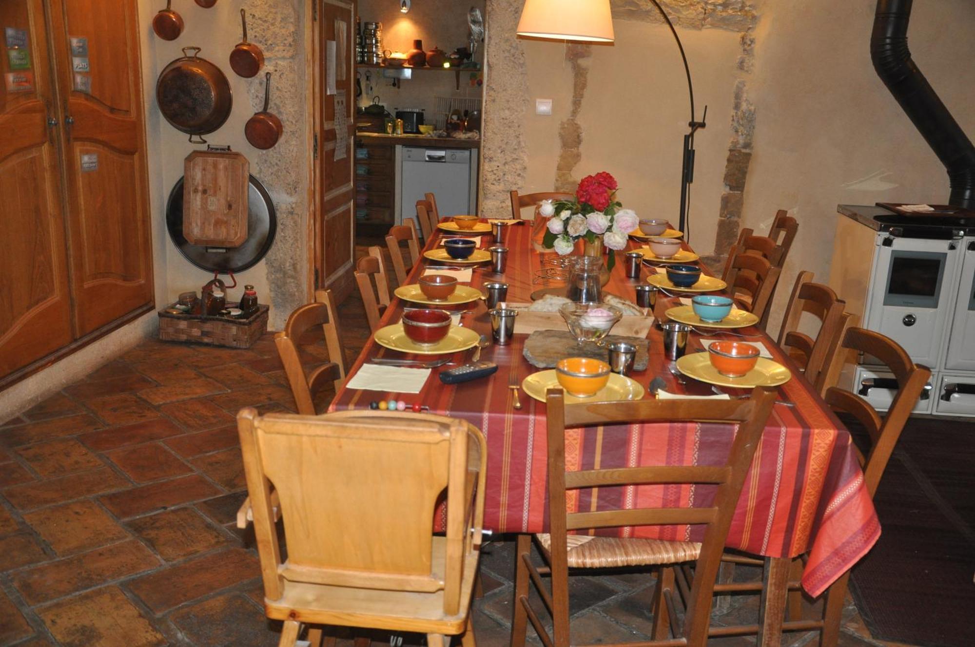 La Source, Vegetarian Guest House Chabeuil 외부 사진