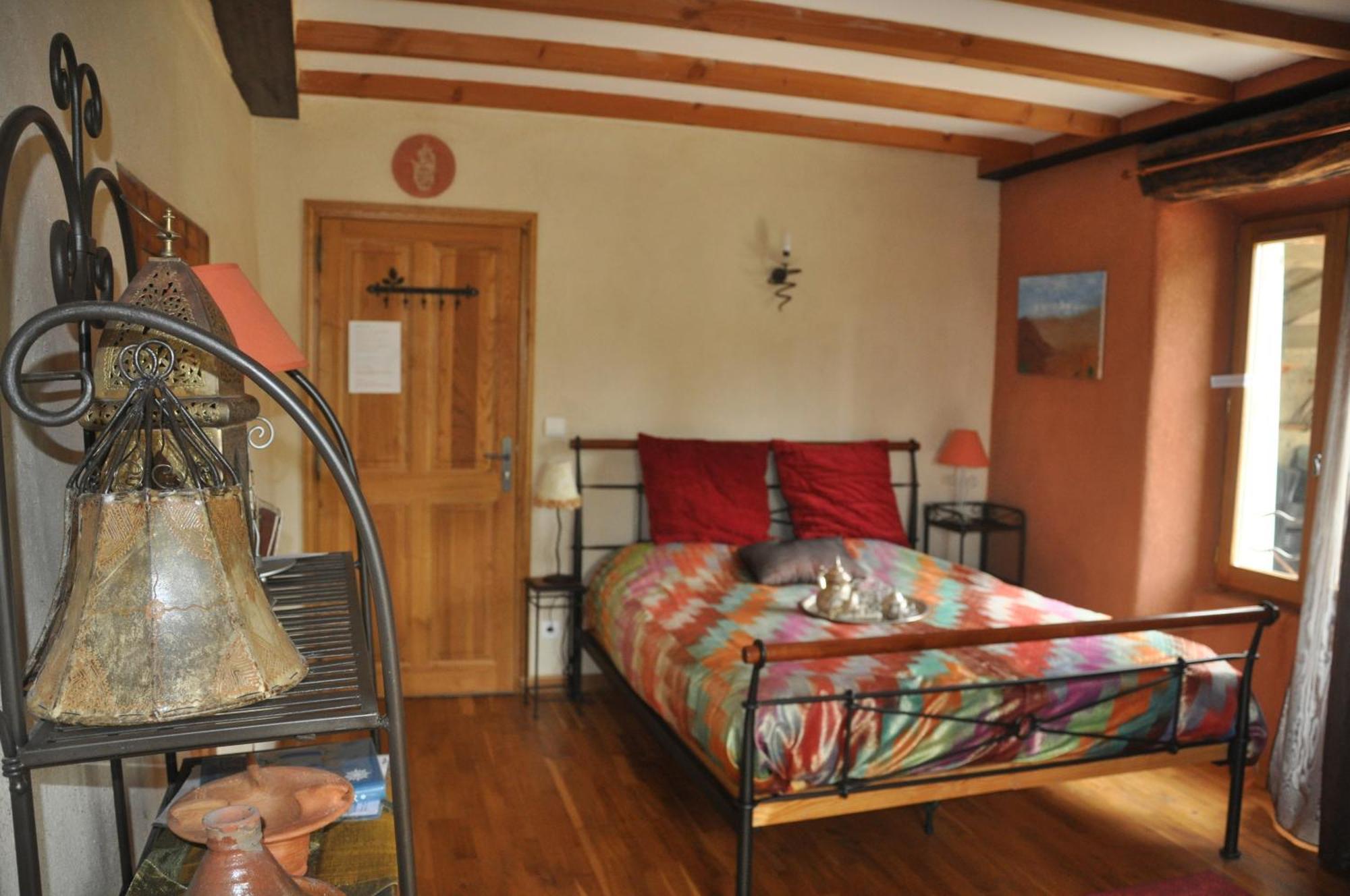 La Source, Vegetarian Guest House Chabeuil 객실 사진