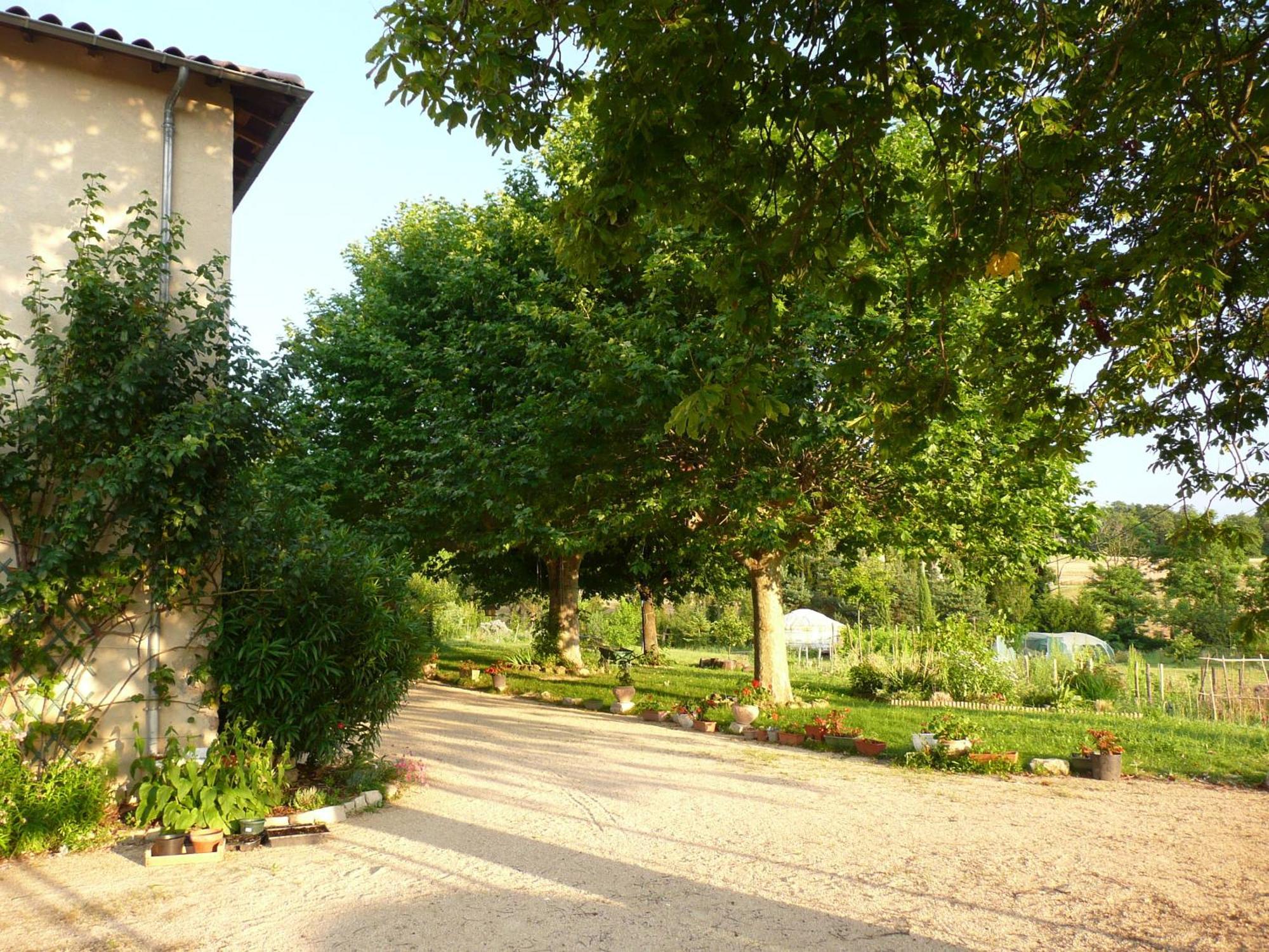 La Source, Vegetarian Guest House Chabeuil 외부 사진